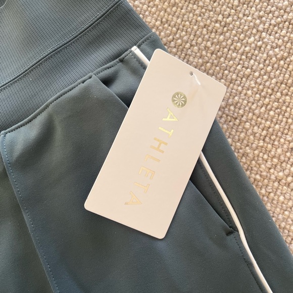 NWT Athleta Eden Gray Venice Wide Leg Pants with White Stripe - Picture 3 of 7